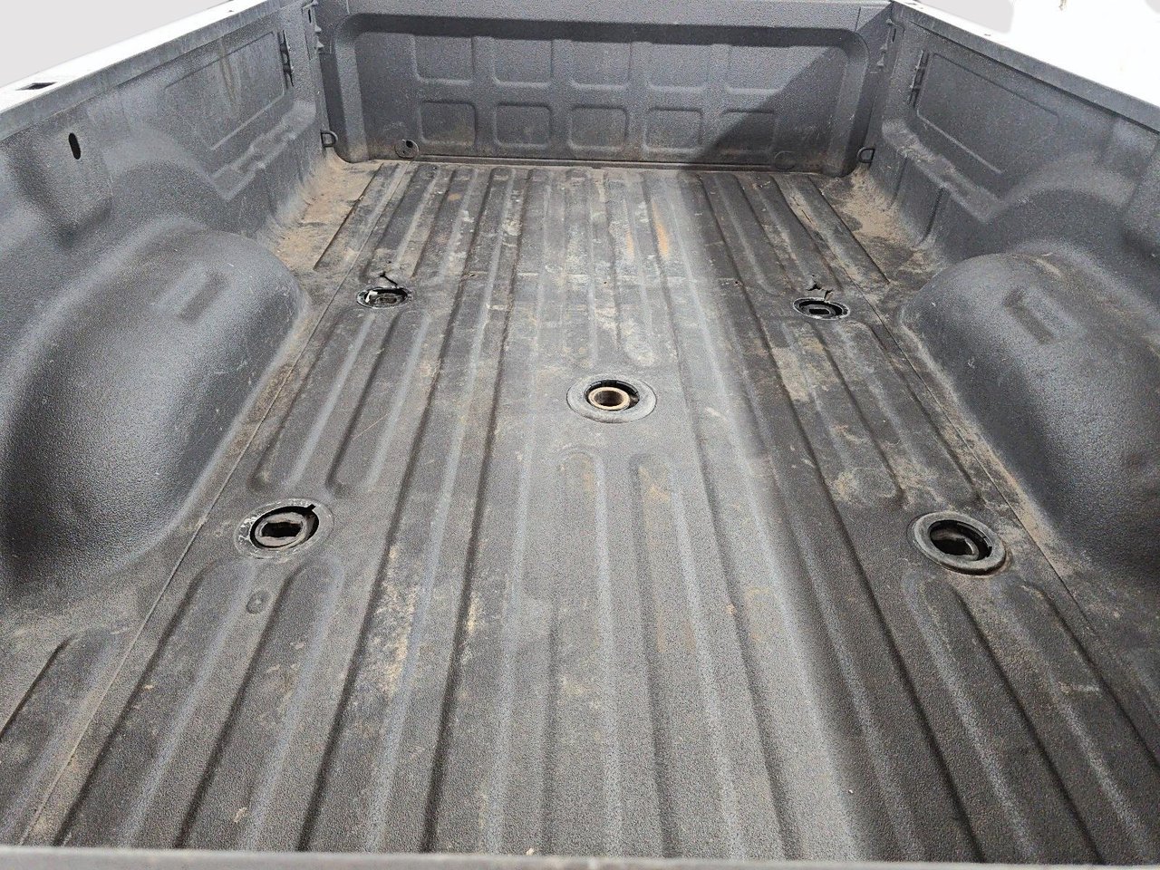 Ram 3500 LARAMIE // DIESEL // 3500 // BOÎTE DE 8 PIEDS 2023-16