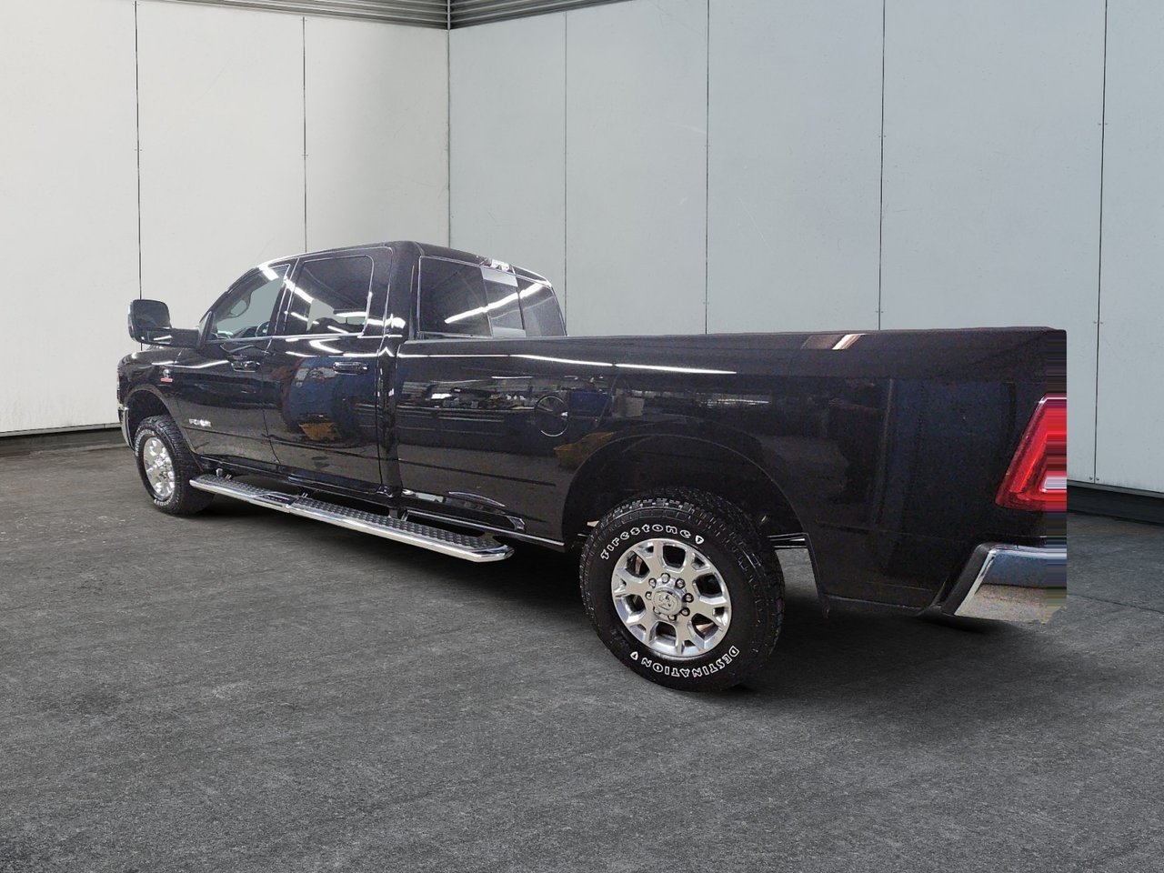 Ram 3500 LARAMIE // DIESEL // 3500 // BOÎTE DE 8 PIEDS 2023-3