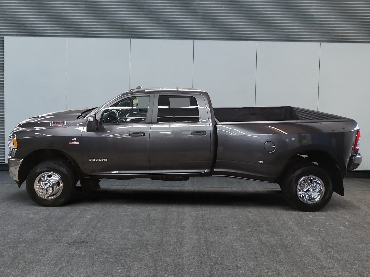 2024 Ram 3500 BIG HORN / CUMMINS HO-4