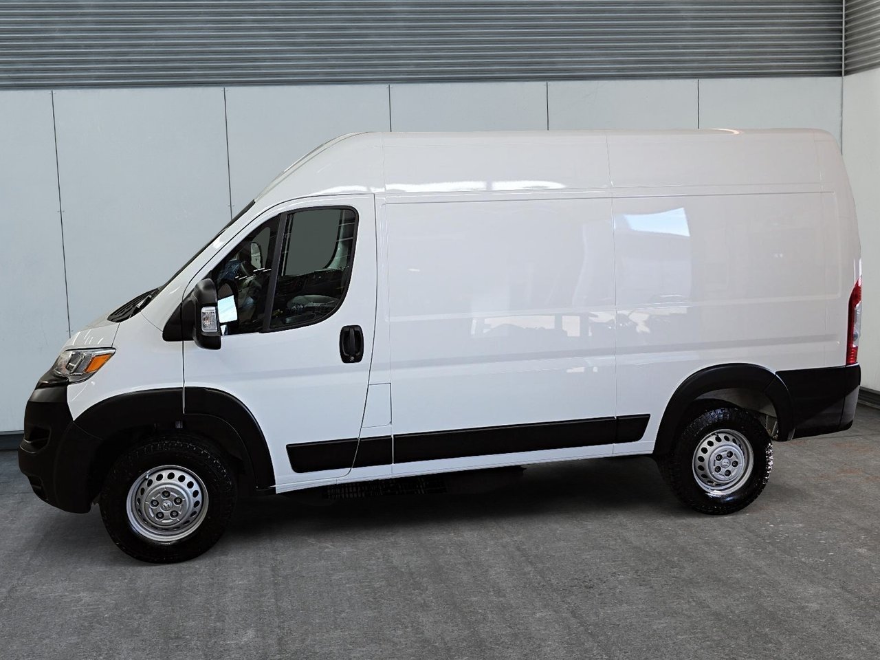 Ram ProMaster Cargo Van 2500 TRADESMAN // HIGH ROOF 2025-4