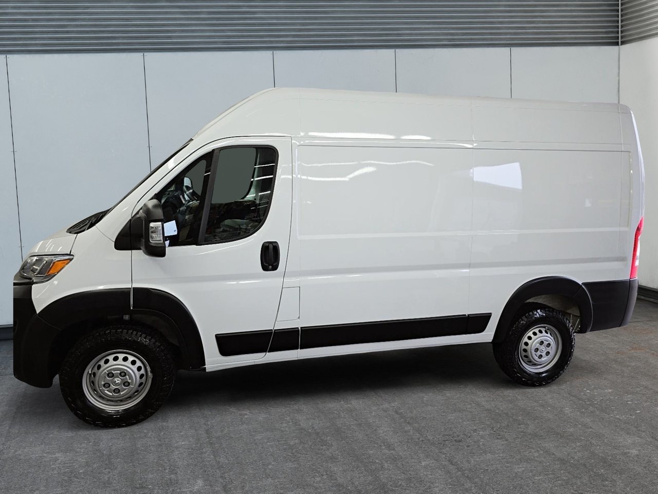 Ram ProMaster Cargo Van TRADESMAN // 2500 // HIGH ROOF 2025-4