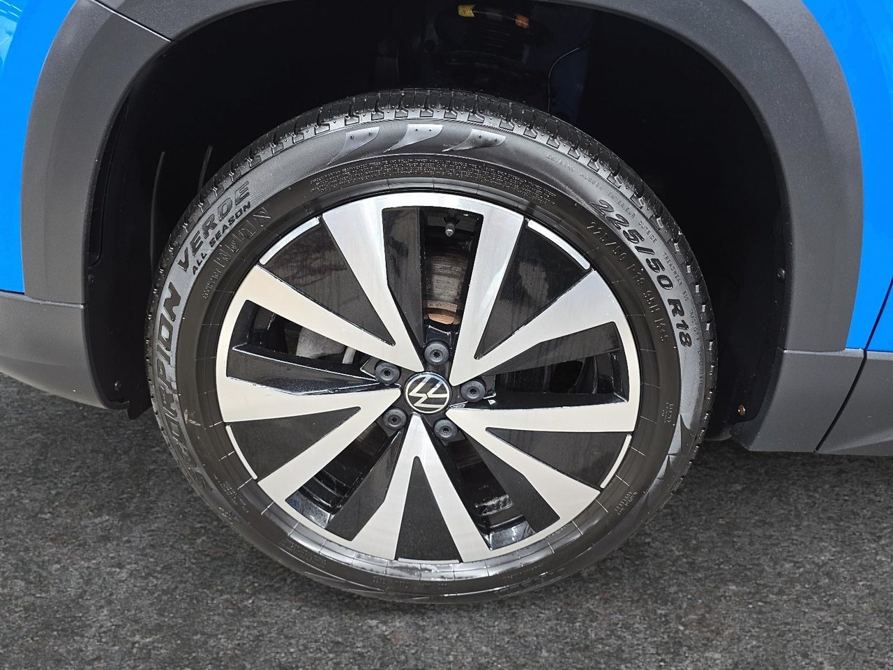 2023 Volkswagen Taos Comfortline 4Motion-6