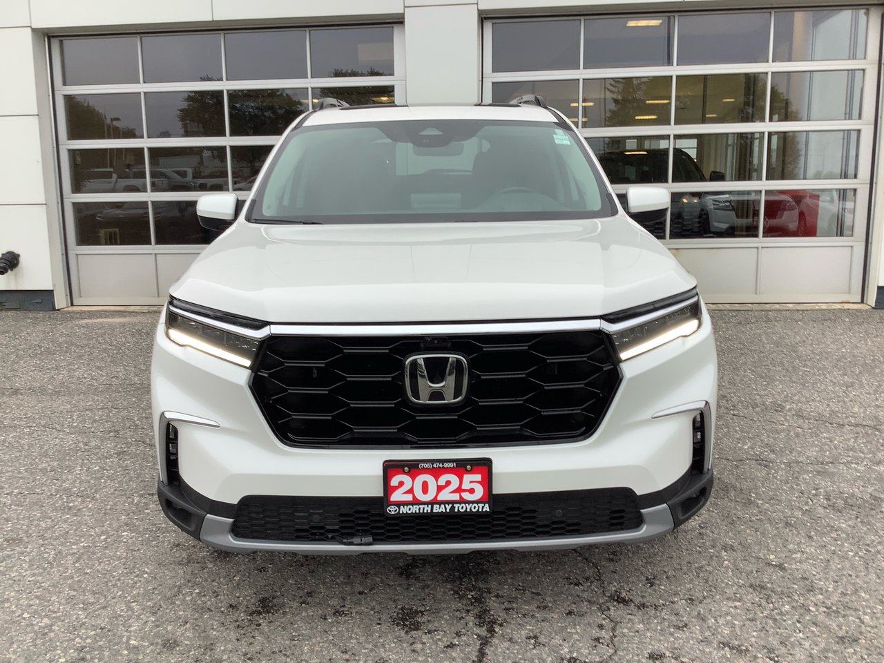 White 2025 Honda Pilot SUV / Crossover All-Wheel Drive Automatic