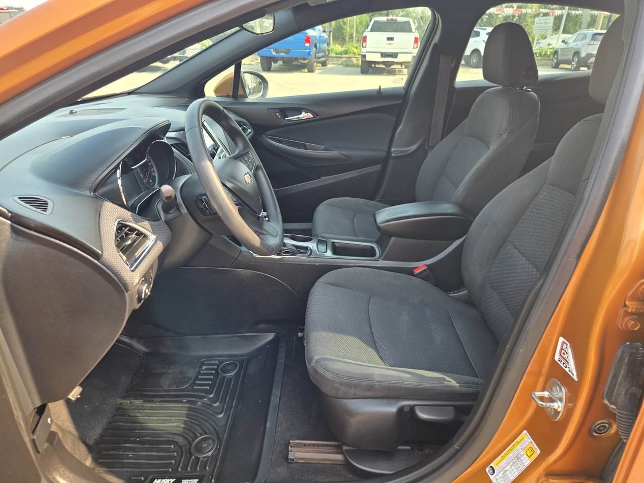 2017 Chevrolet Cruze LT Hatchback FWD