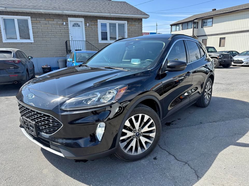 Black 2020 Ford Escape Hybrid Titanium AWD SUV / Crossover All-Wheel Drive Automatic