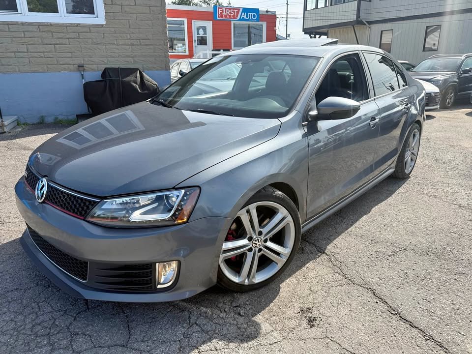 Gray 2015 Volkswagen Jetta GLI Sedan Manual