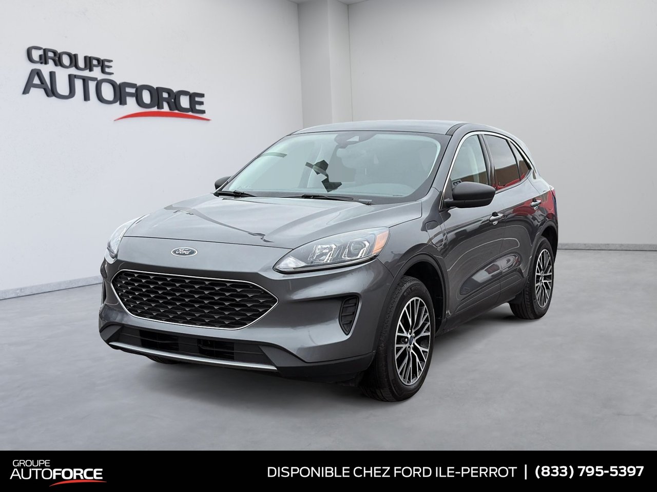 2022 Ford Escape Hybrid Plug-in SE FWD