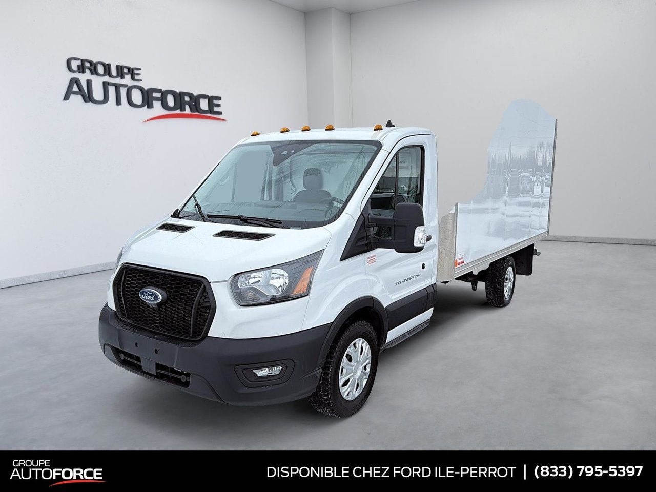 2024 Ford Transit Chassis 350 156 Cutaway RWD