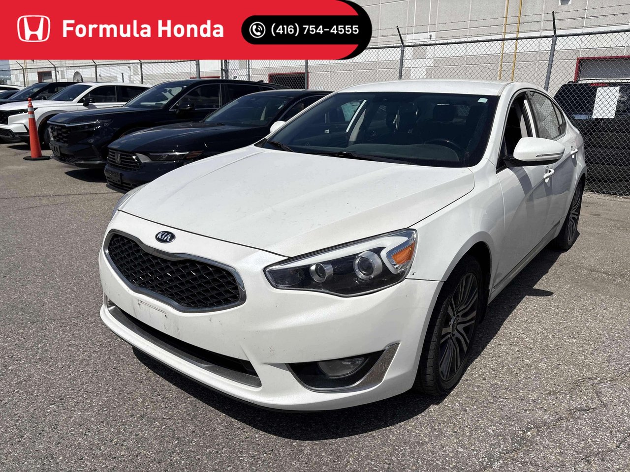 Snow White Pearl 2016 Kia Cadenza Sedan Front-Wheel Drive Automatic