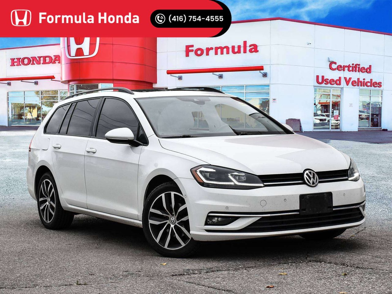 White 2018 Volkswagen Golf SportWagen Wagon  Automatic