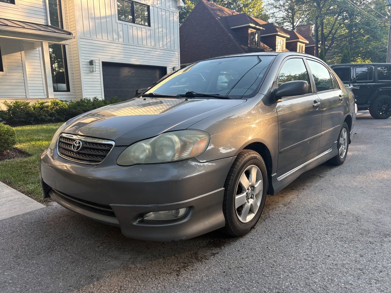 2005 Toyota Corolla