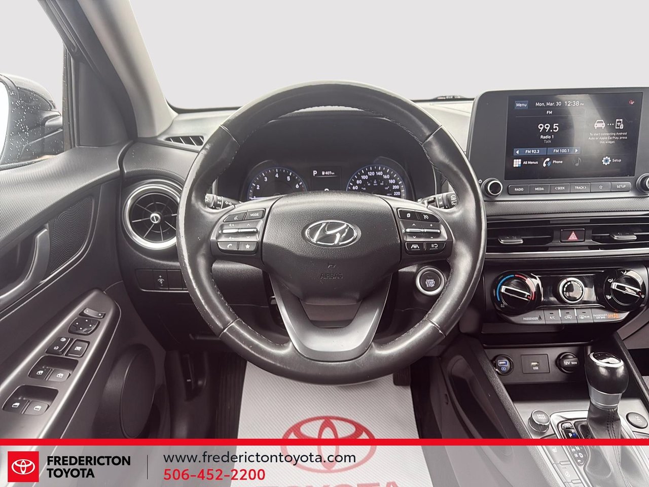 Hyundai Kona Preferred 2023-10