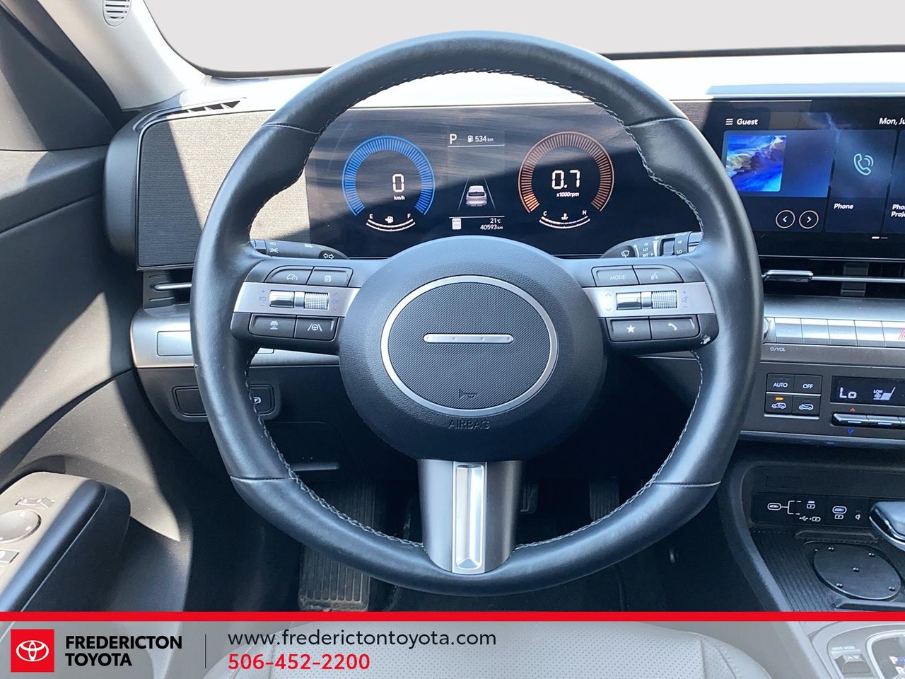 2025 Hyundai Kona Preferred-10