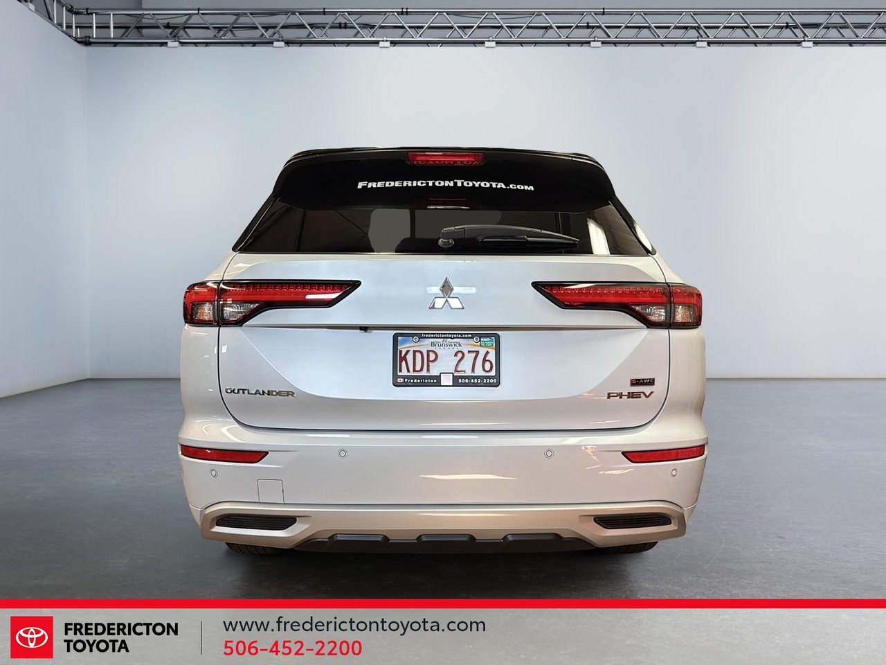 Mitsubishi Outlander  2024-2