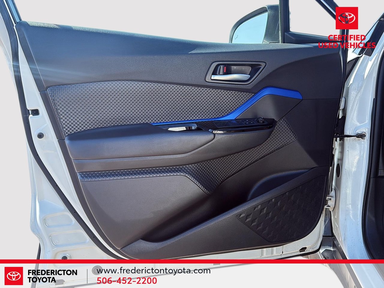 Toyota C-HR  2020-9