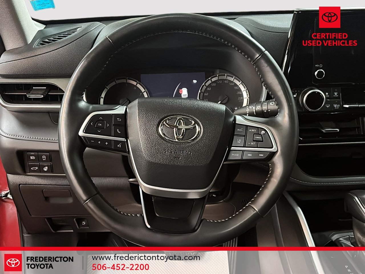2024 Toyota Highlander XLE-10