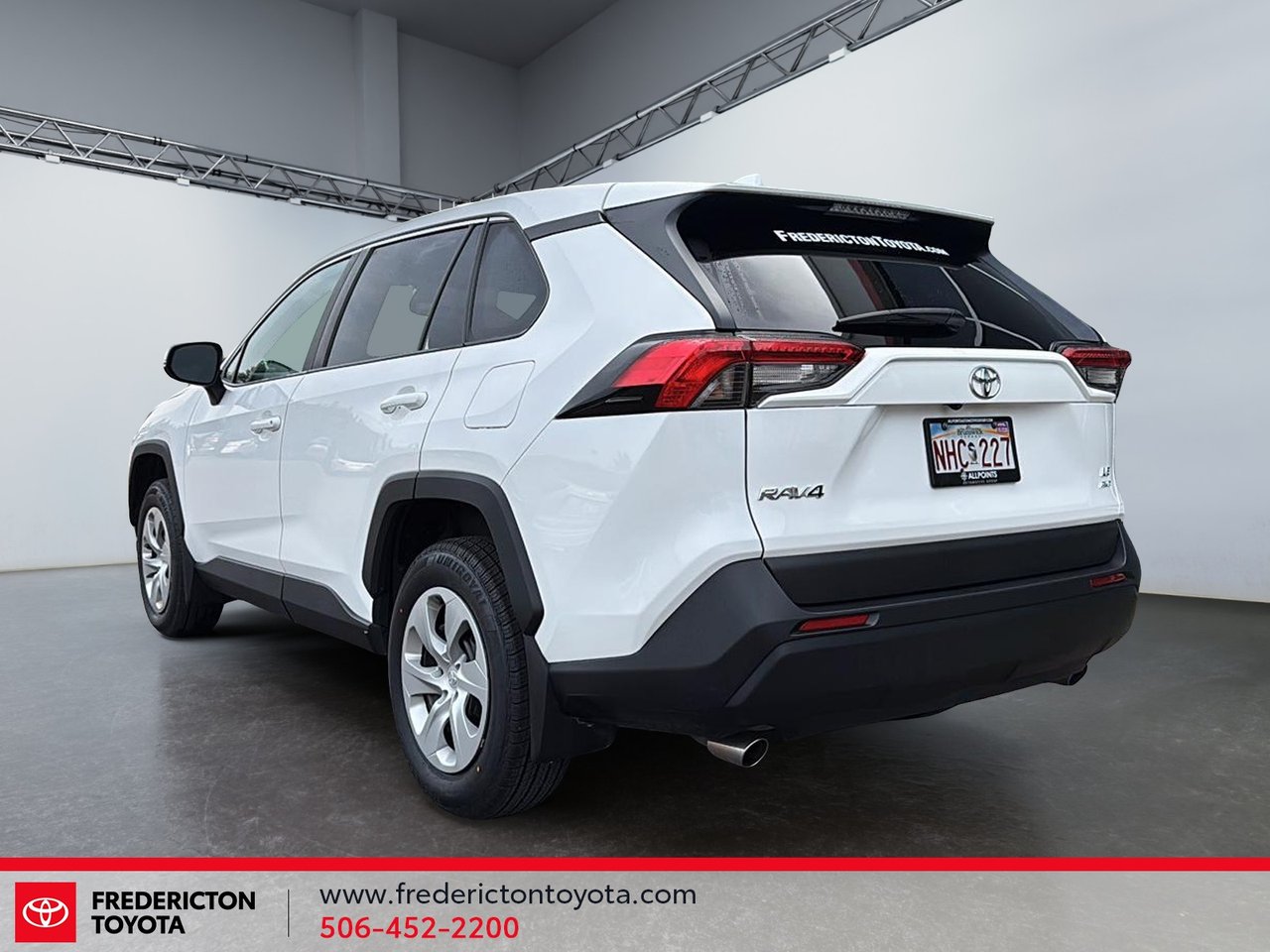 2023 Toyota RAV4 LE-3