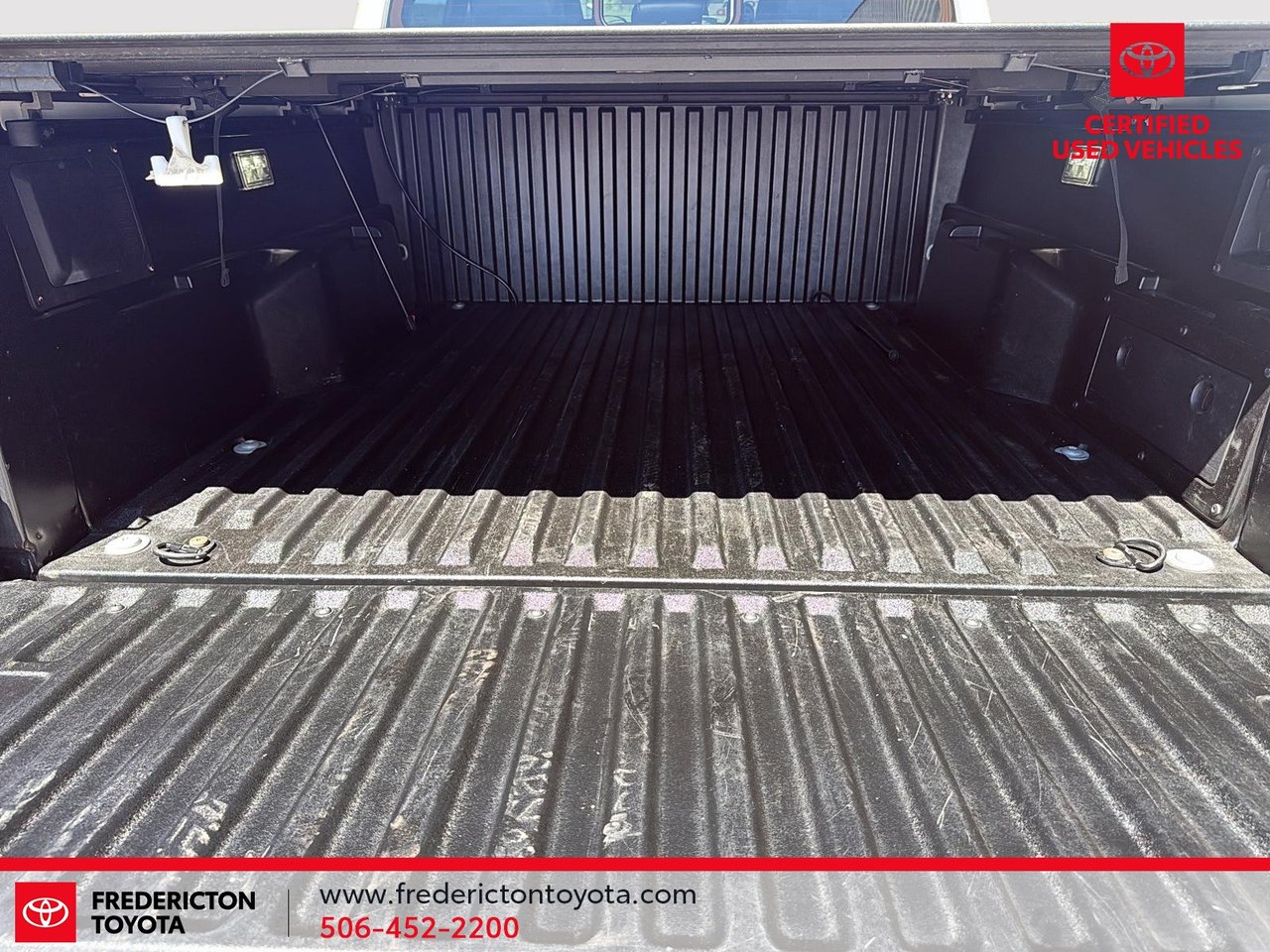 2024 Toyota Tacoma Hybrid HV DOUBLE CAB-13
