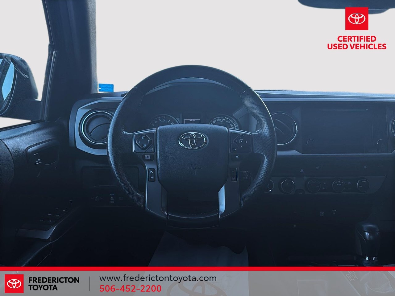 Toyota Tacoma SR5 2019-8