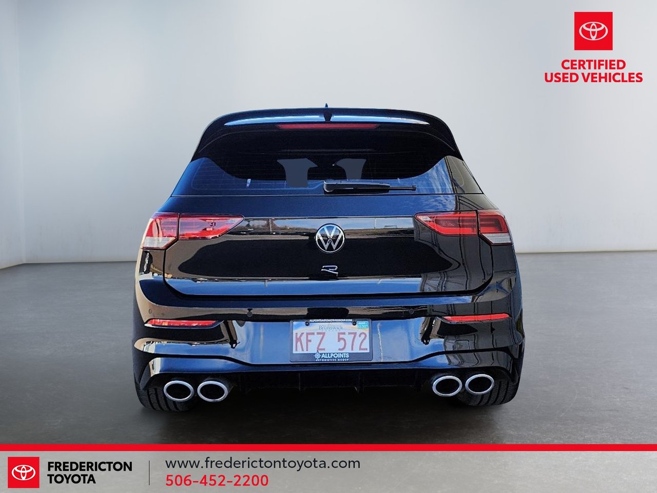 2024 Volkswagen Golf R BASE-4