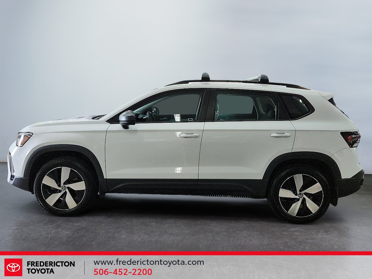 2025 Volkswagen Taos Trendline-4