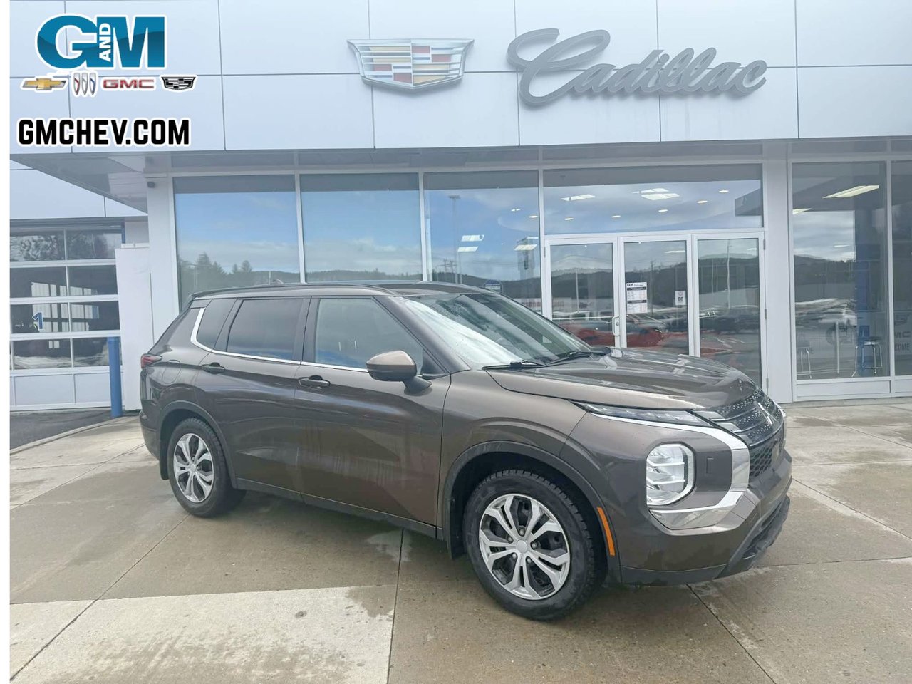 Mitsubishi Outlander ES S-AWC