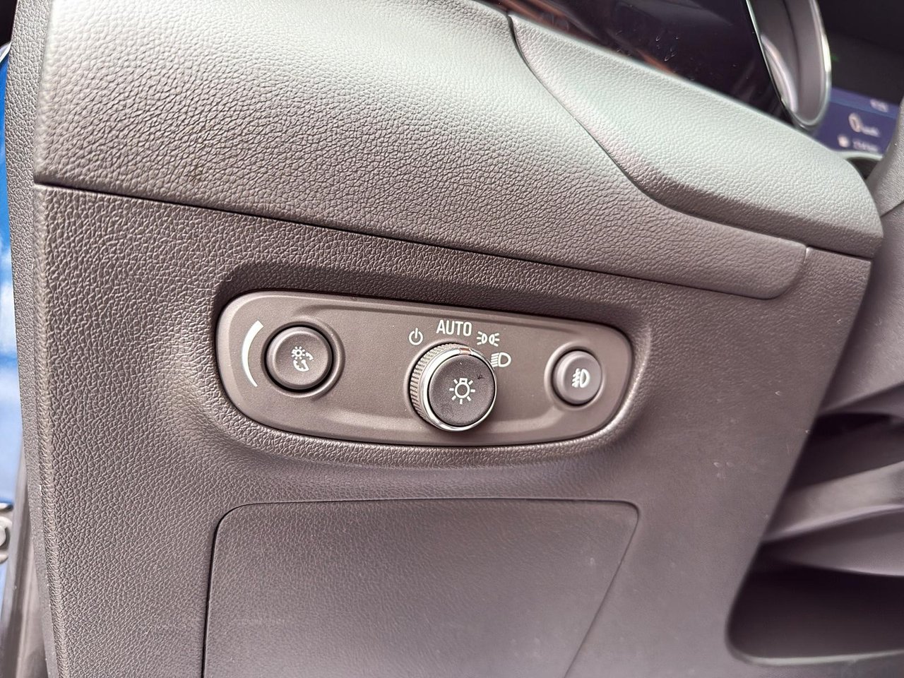 Buick Encore GX Preferred 2023-11