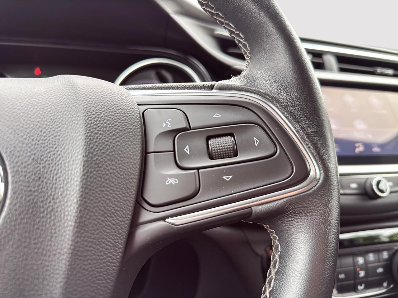 Buick Encore GX Preferred 2023-14