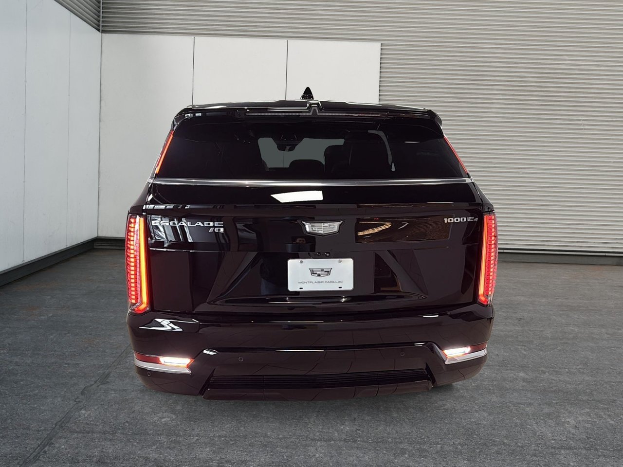 Cadillac Escalade IQ Luxury 2 2025-3