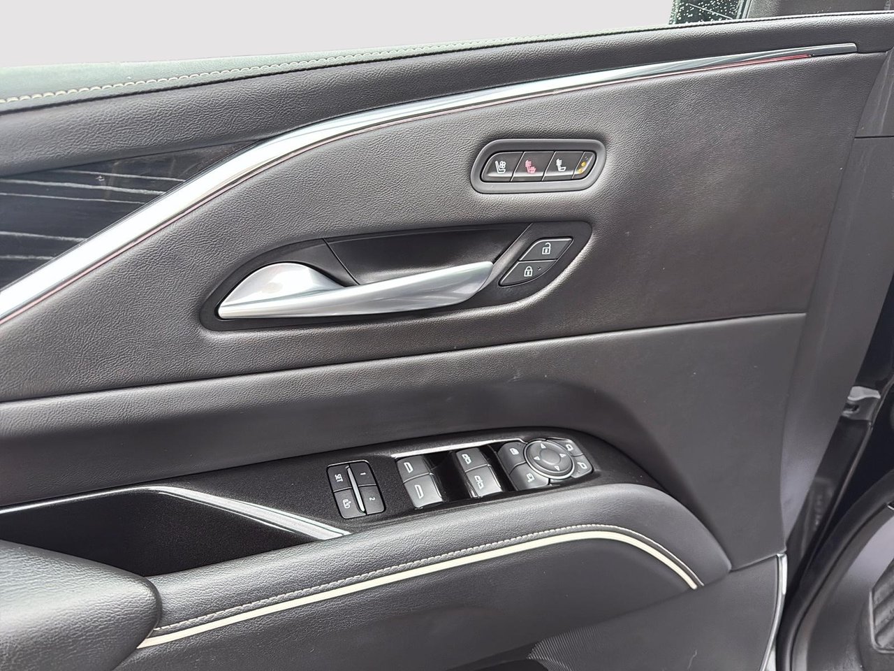 2023 Cadillac Escalade 4WD Sport-13