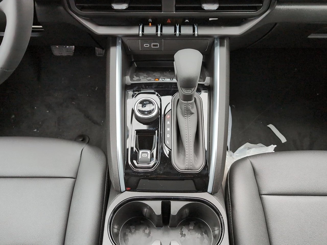 Chevrolet Colorado Trail Boss 2026-13