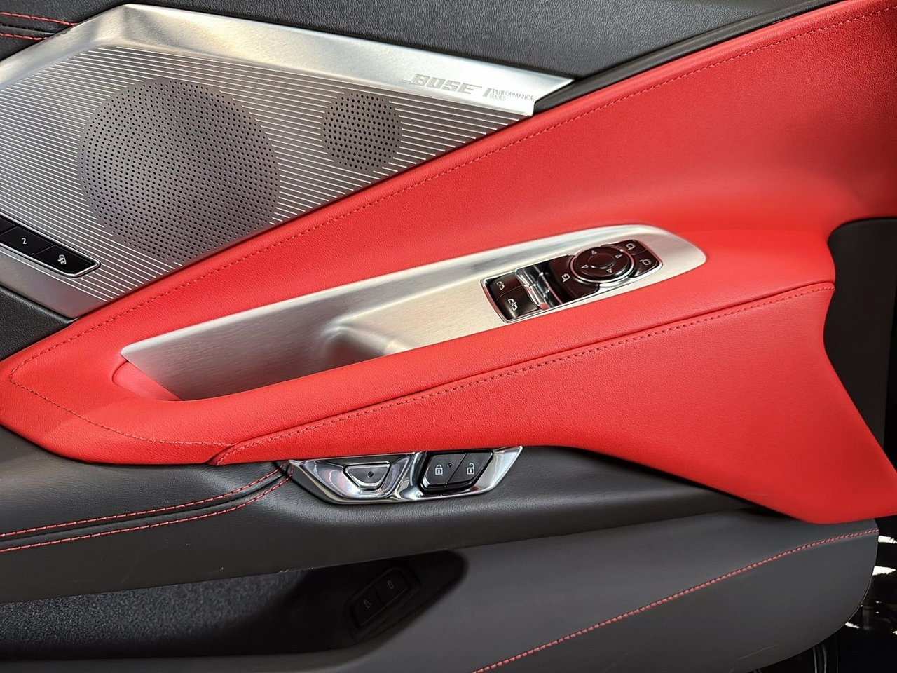 Chevrolet Corvette 2LT 2026-9