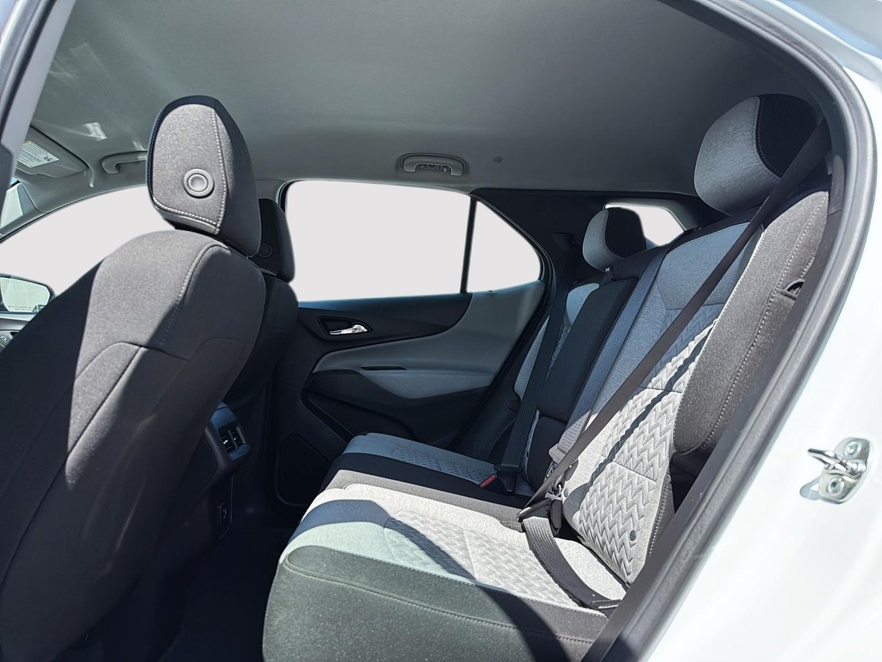 Chevrolet Equinox LS 2024-9