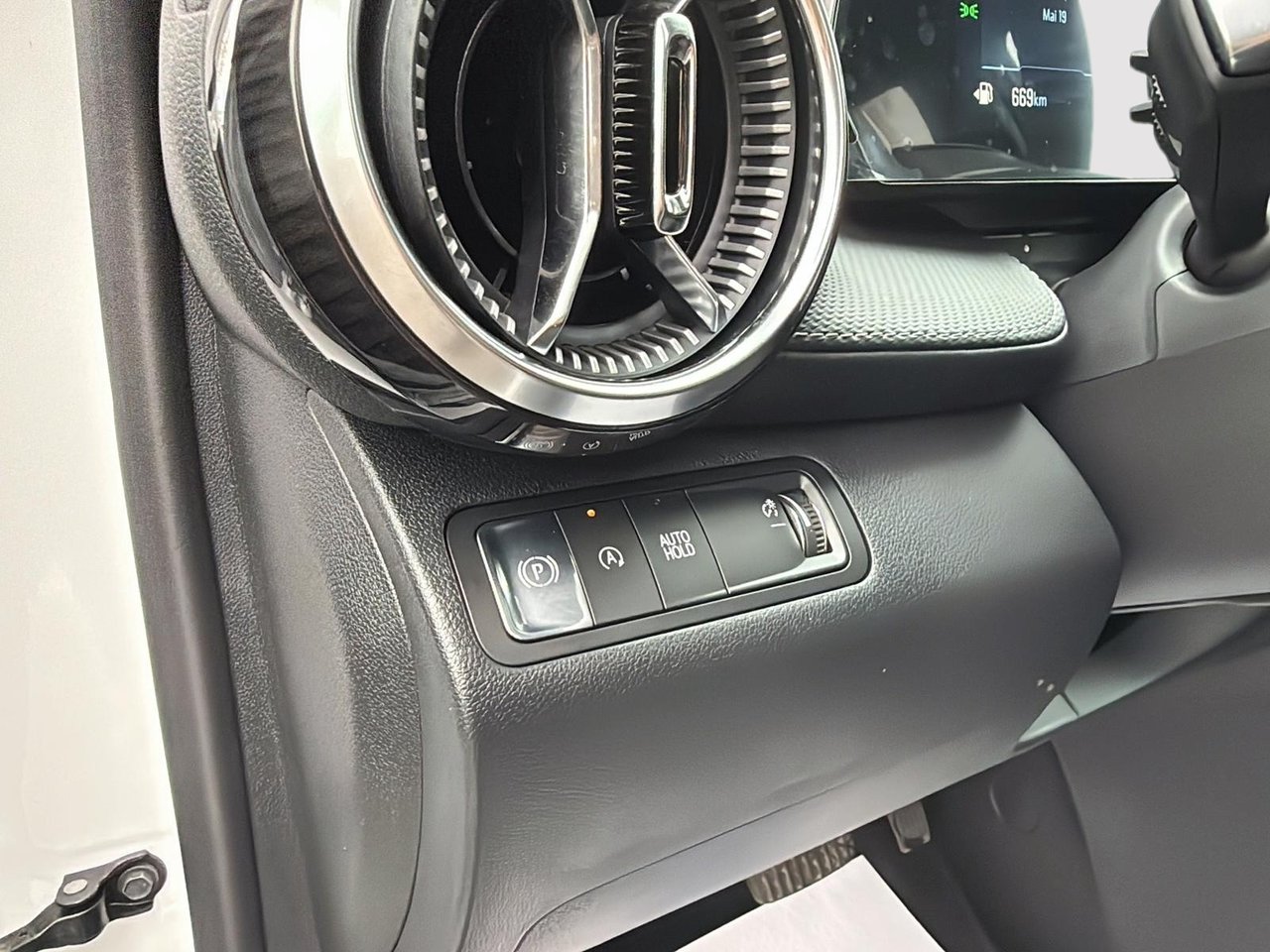 2026 Chevrolet Equinox LT-12