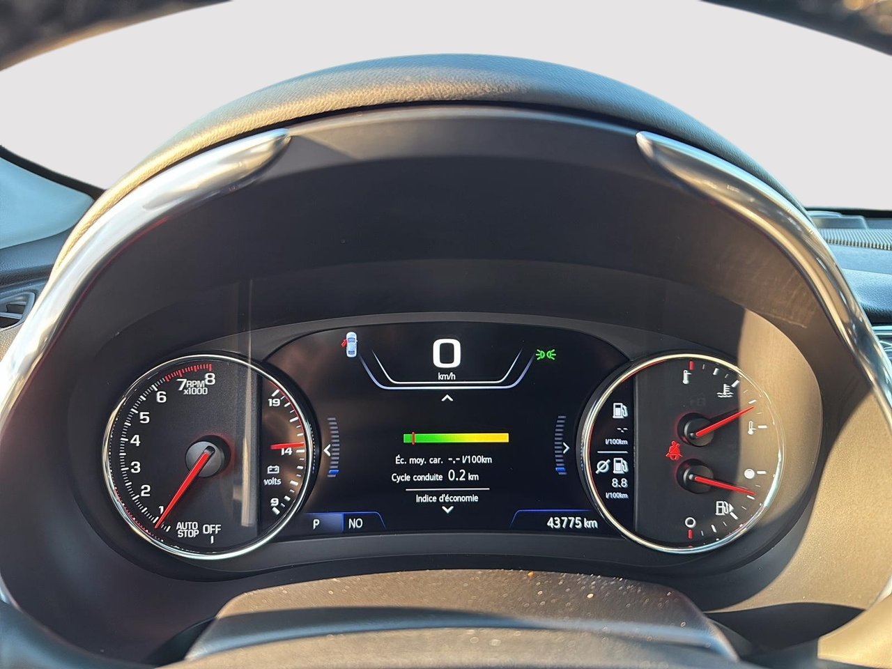 Chevrolet Malibu 2LT 2023-16