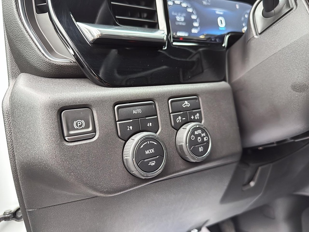 2023 Chevrolet Silverado 1500 RST-10