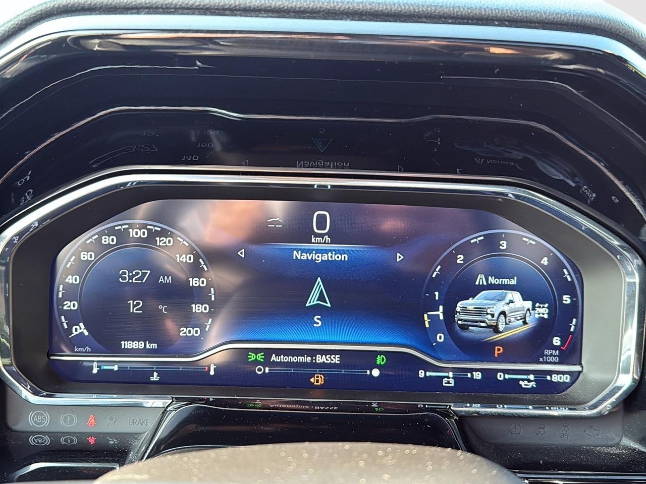 Chevrolet Silverado 1500 High Country 2024-14