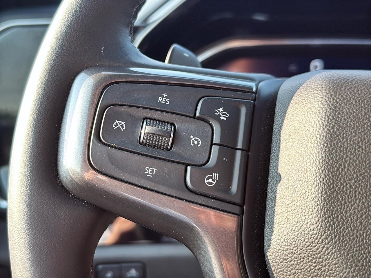 Chevrolet Silverado 1500 High Country 2024-12