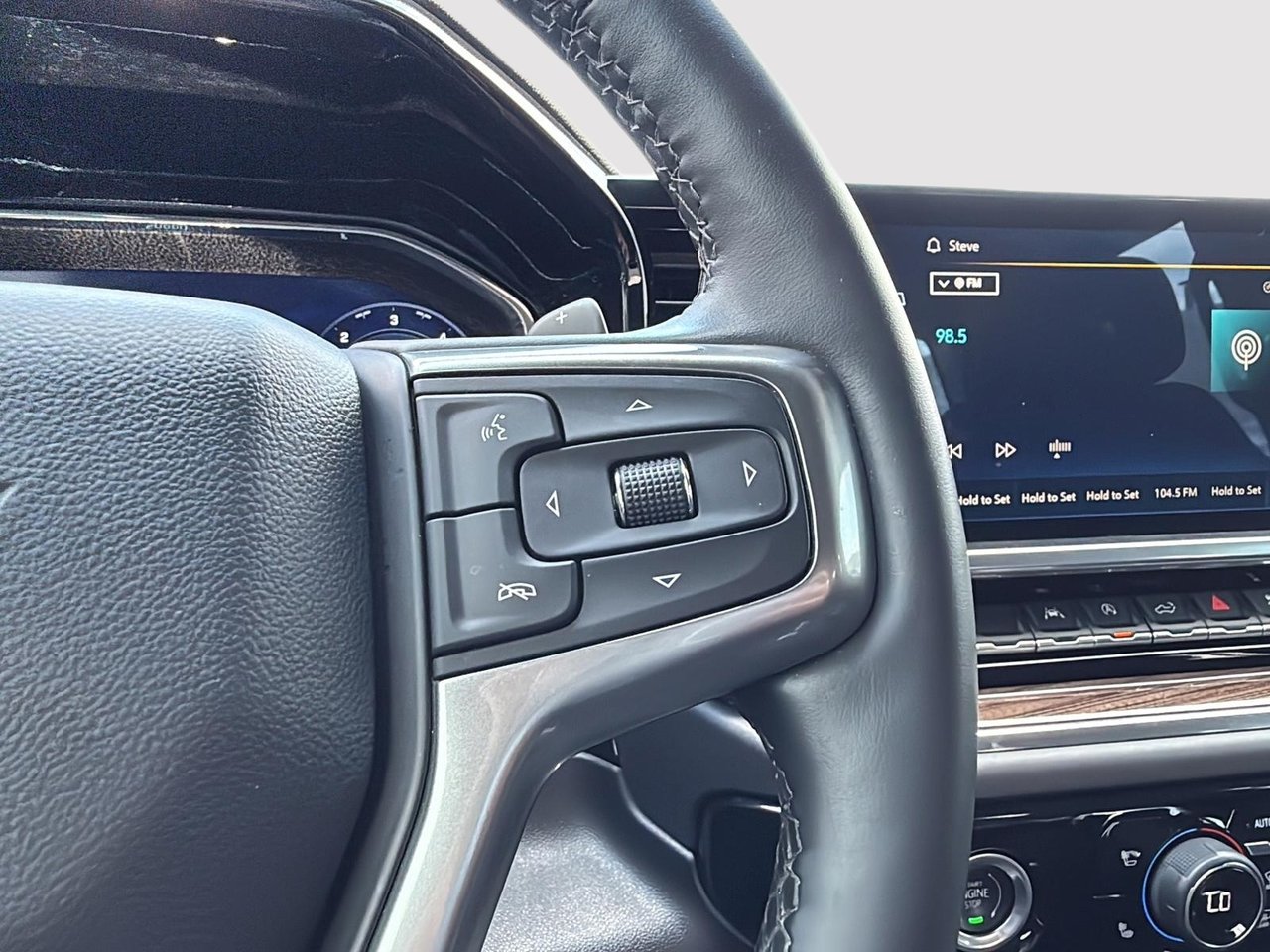 2024 Chevrolet Silverado 1500 RST-14