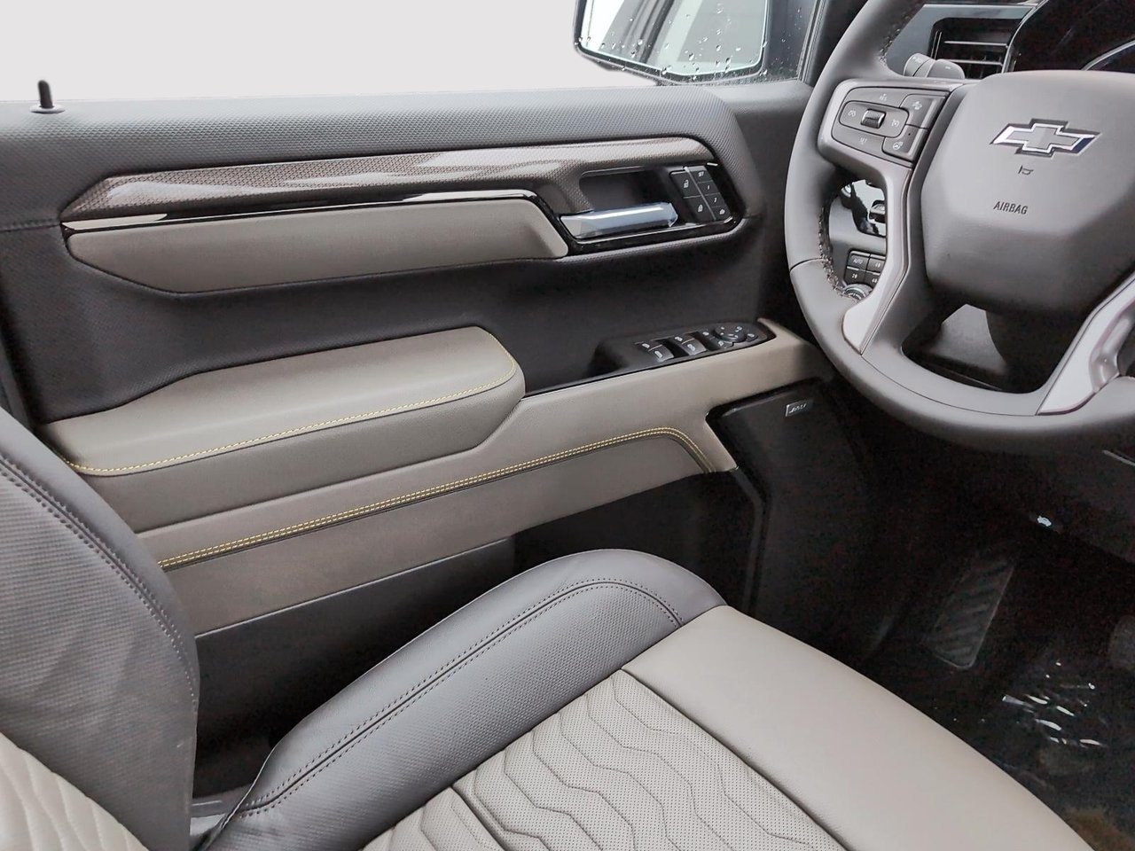 Chevrolet Silverado 1500 ZR2 2026-17