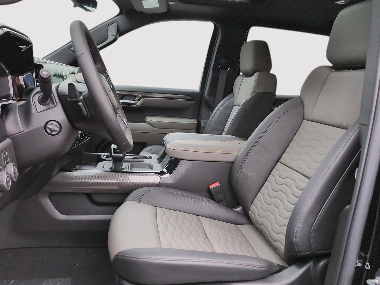 Chevrolet Silverado 1500 ZR2 2026-12