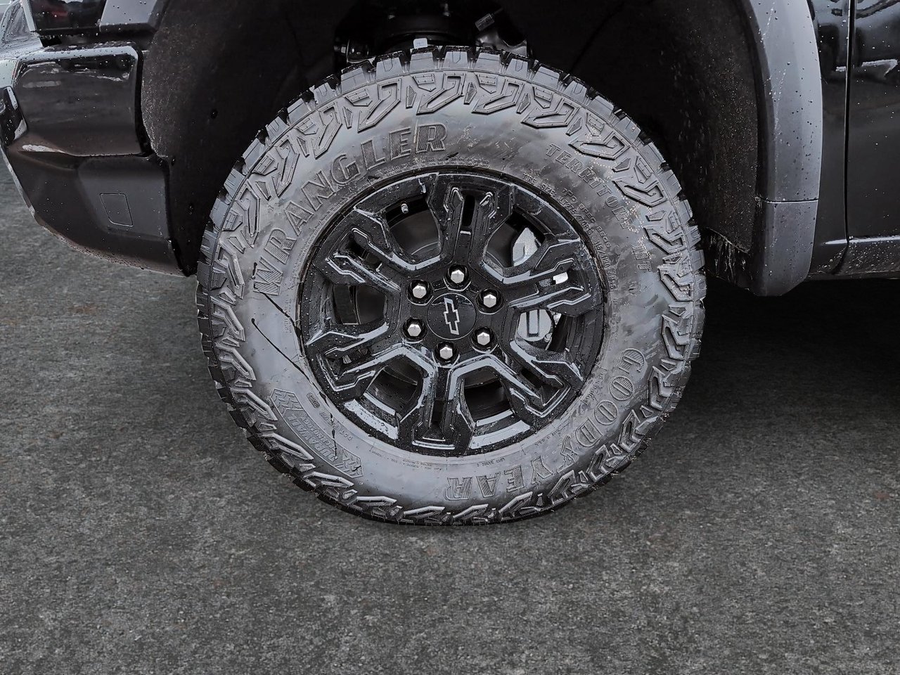 Chevrolet Silverado 1500 ZR2 2026-9