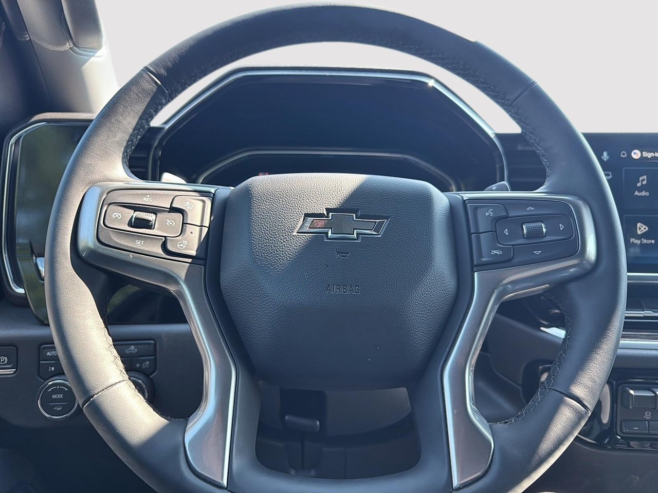 Chevrolet Silverado 1500 RST 2026-11