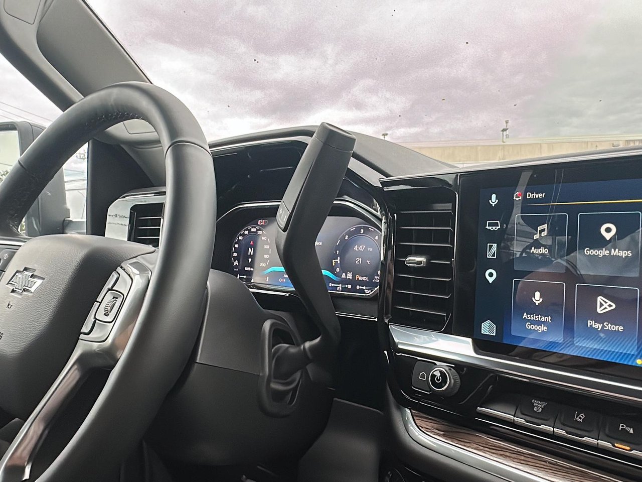 Chevrolet Silverado 2500 HD LT 2026-15