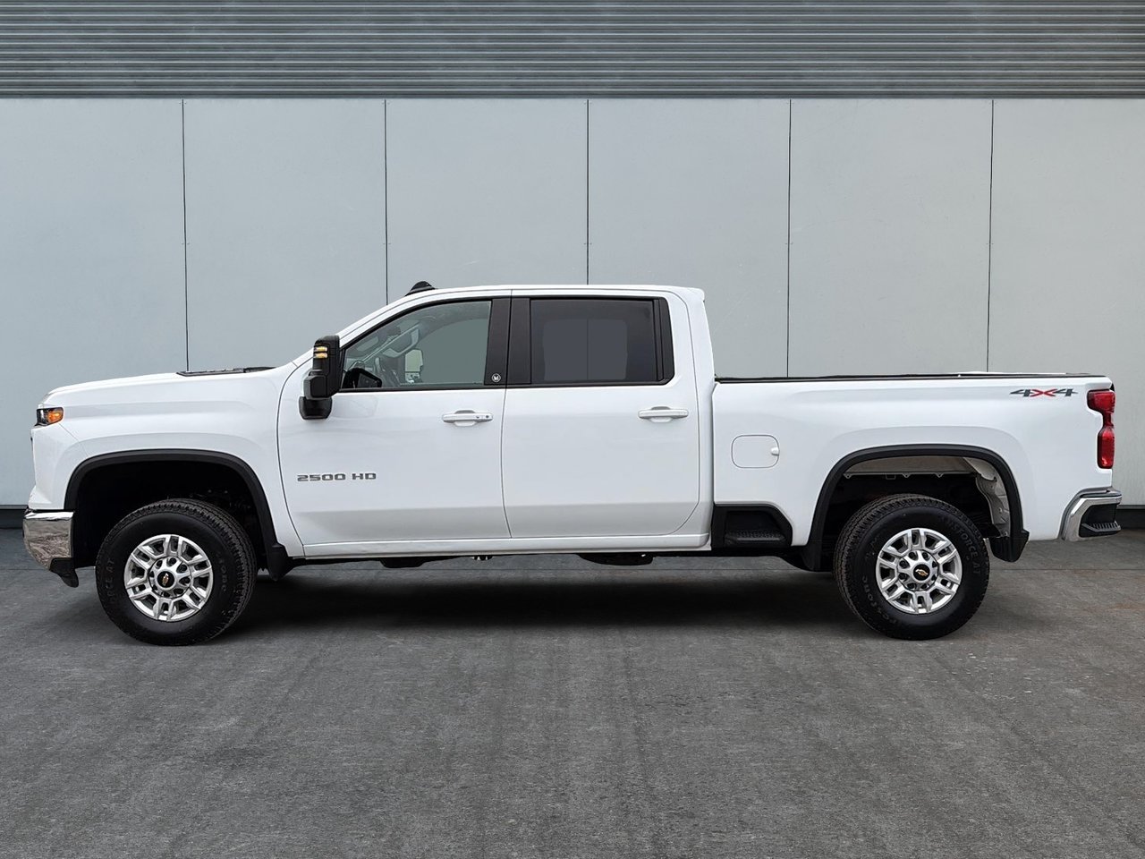 Chevrolet Silverado 2500HD LT 2025-4