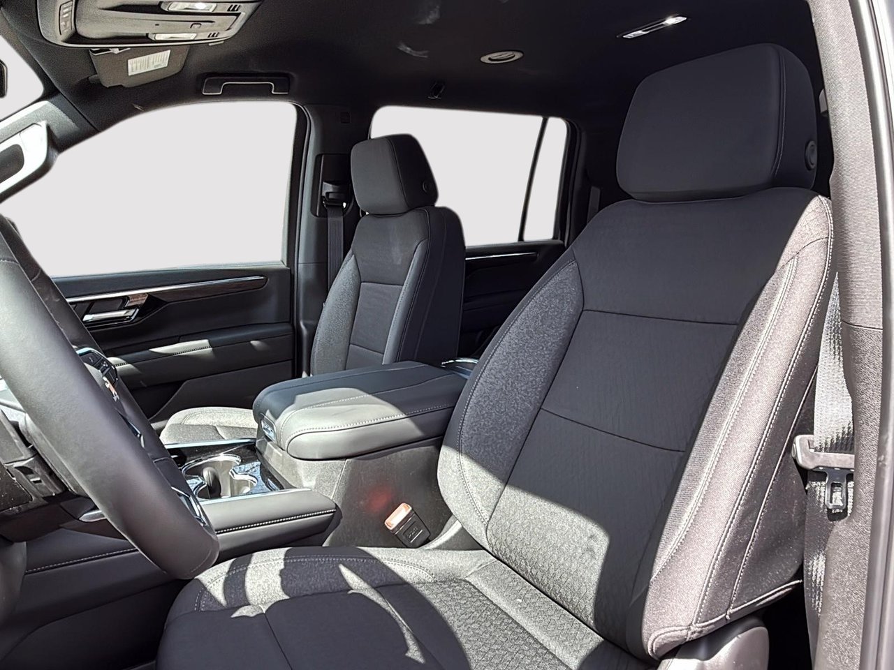 2026 Chevrolet Suburban LS-7