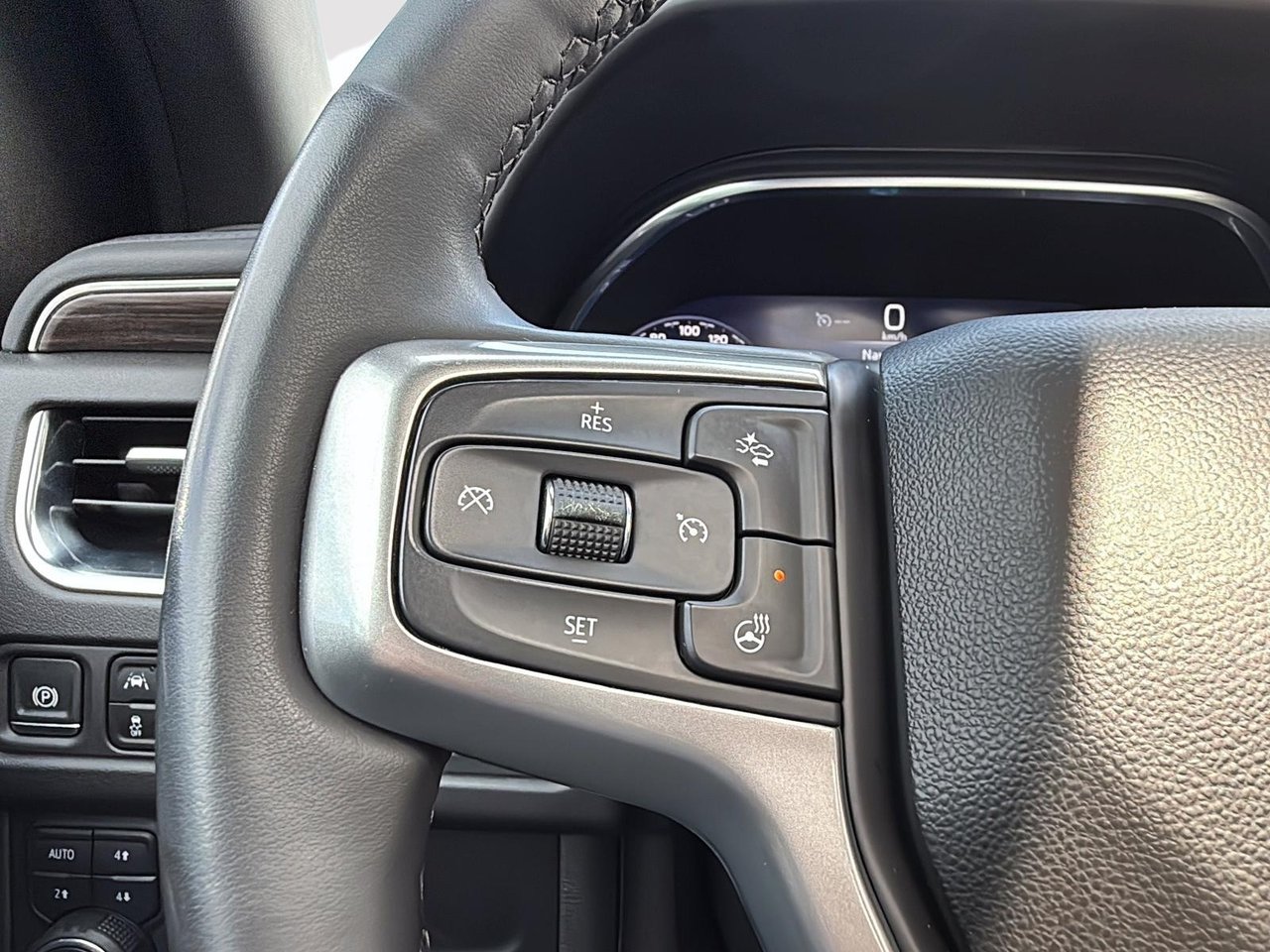 Chevrolet Tahoe Z71 2024-15
