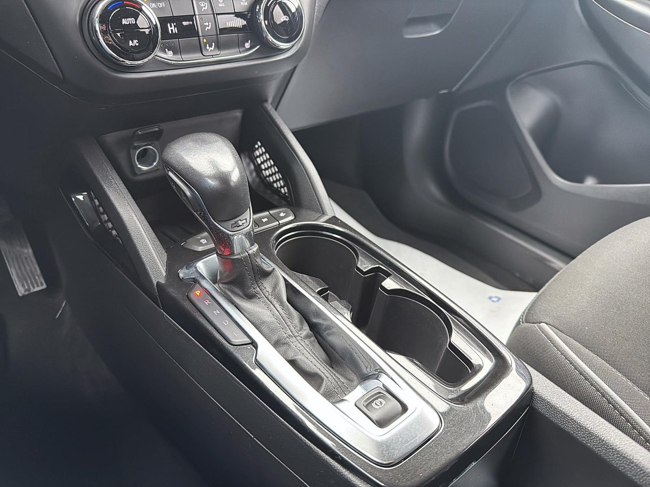 2022 Chevrolet Trailblazer LT-17