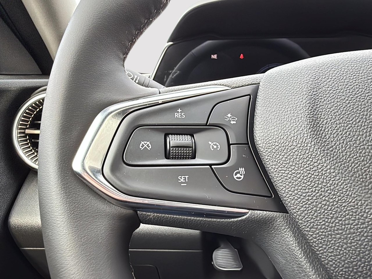 Chevrolet Trax ACTIV 2026-11