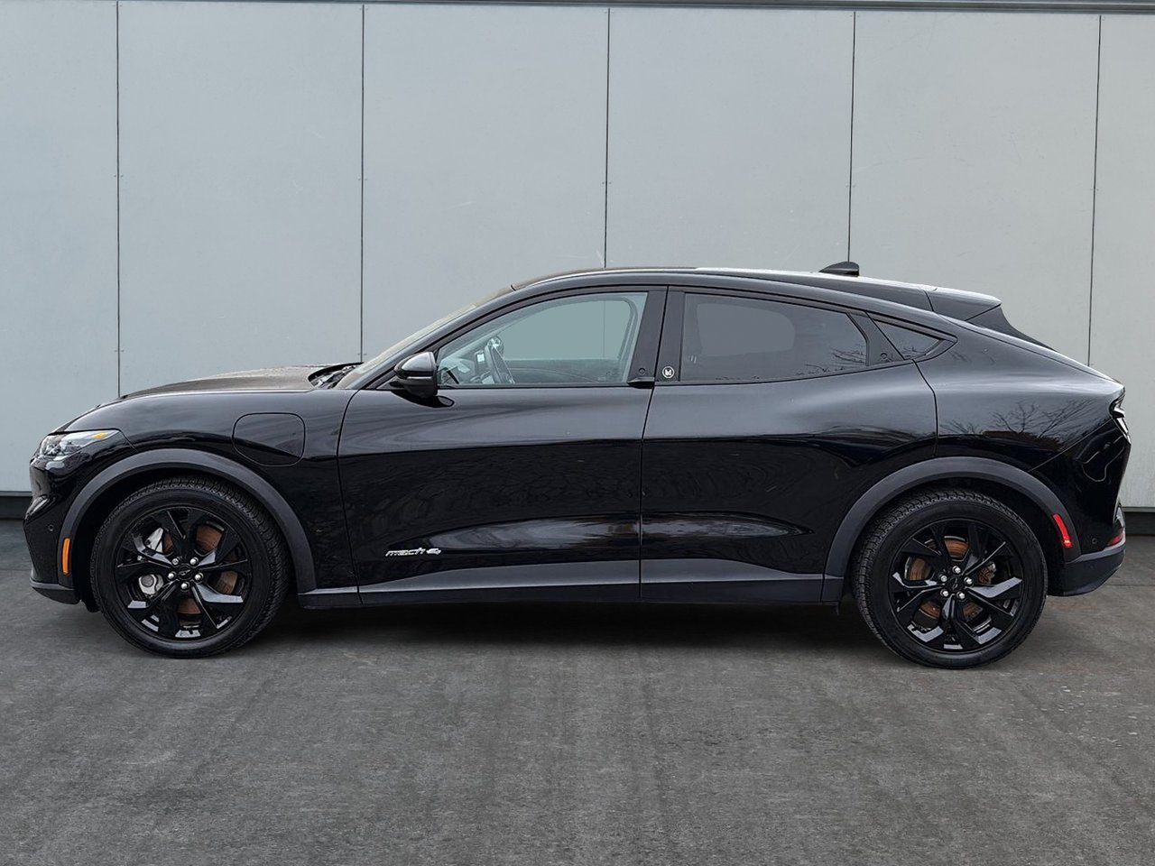 2024 Ford Mustang Mach-E Select-4